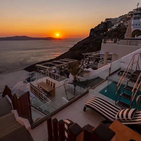 Daydream Luxury 3* Fira (Santorini)