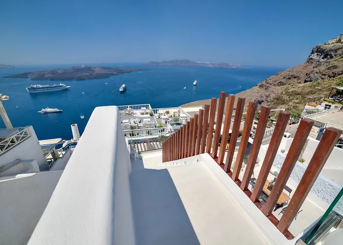 Daydream Luxury Hotel