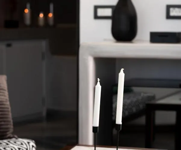 Daydream Luxury 3* Fira (Santorini)