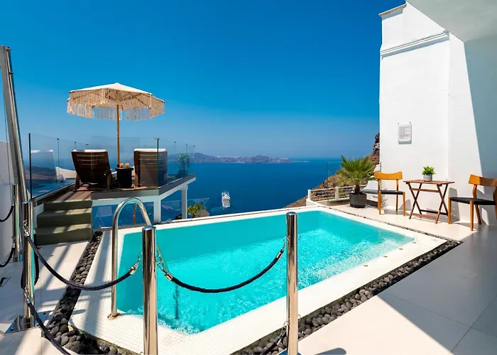 Daydream Luxury Hotel