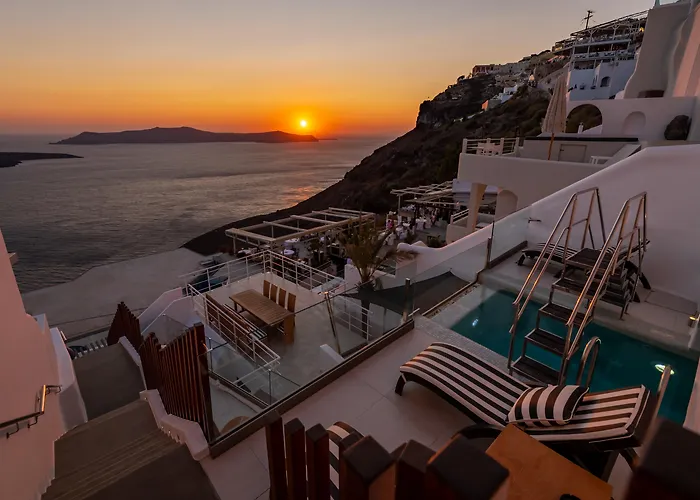 Daydream Luxury 3* Fira (Santorini)