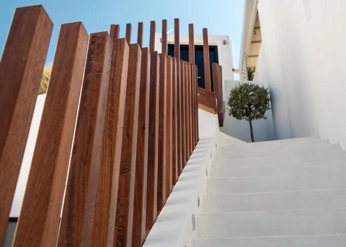 Daydream Luxury Hotel 3*