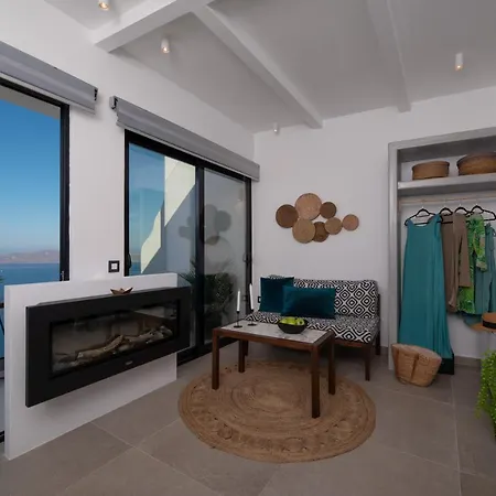 Daydream Luxury 3* Firá