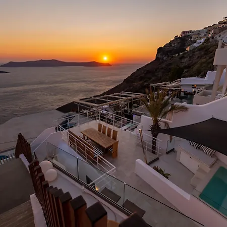 Daydream Luxury Hotel 3*