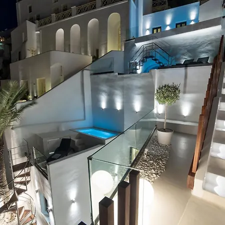 Daydream Luxury Hotel