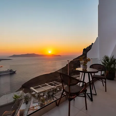 Daydream Luxury Hotel Fira (Santorini)