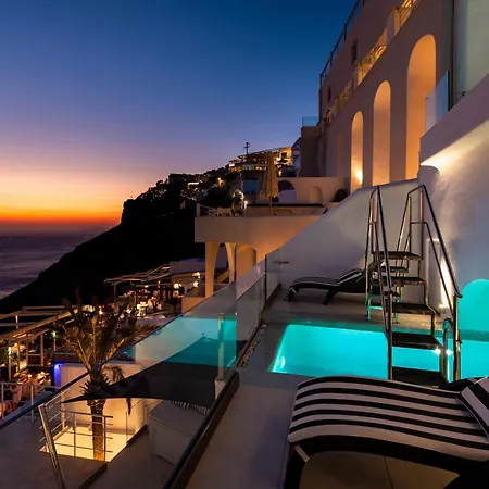 Daydream Luxury Hotel Firá