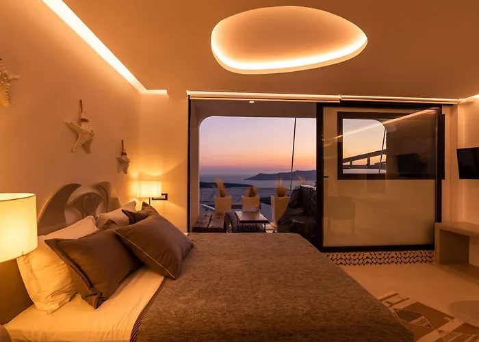 Daydream Luxury 3* Fira (Santorini)