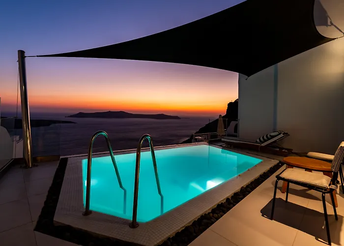 Daydream Luxury Fira (Santorini)