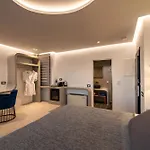 Daydream Luxury 3*