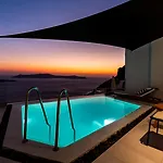 Daydream Luxury Fira (Santorini)